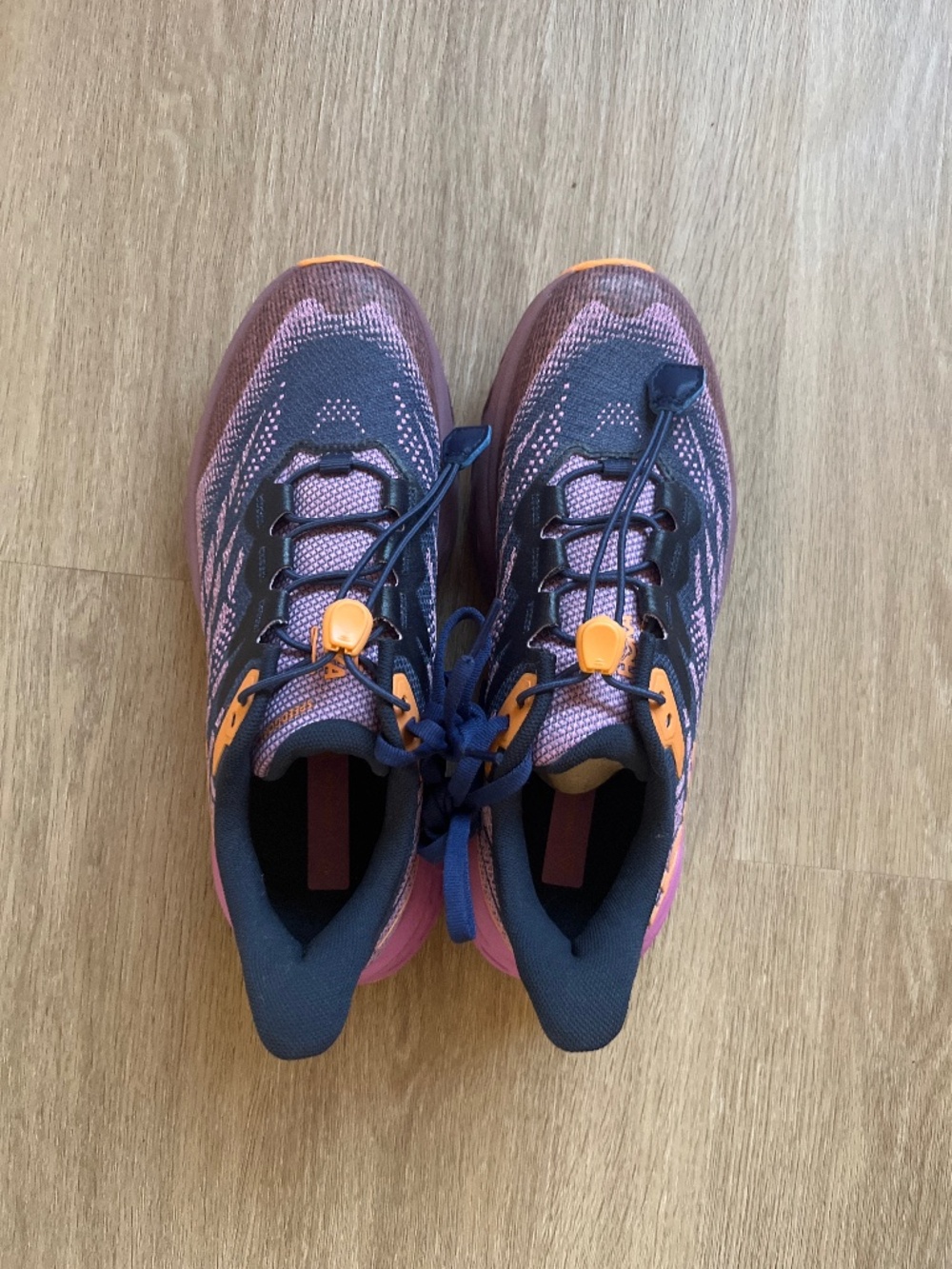 HOKA Speedgoat